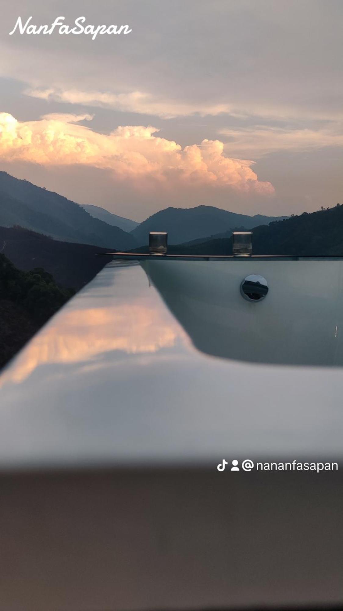 Villa น่านฟ้าสะปัน à Ban Huai Ti Extérieur photo